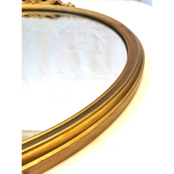 Vintage Italian Gilded Wood Oval Wall Mirror Ornate Rococo Shell - Picture 2 of 10